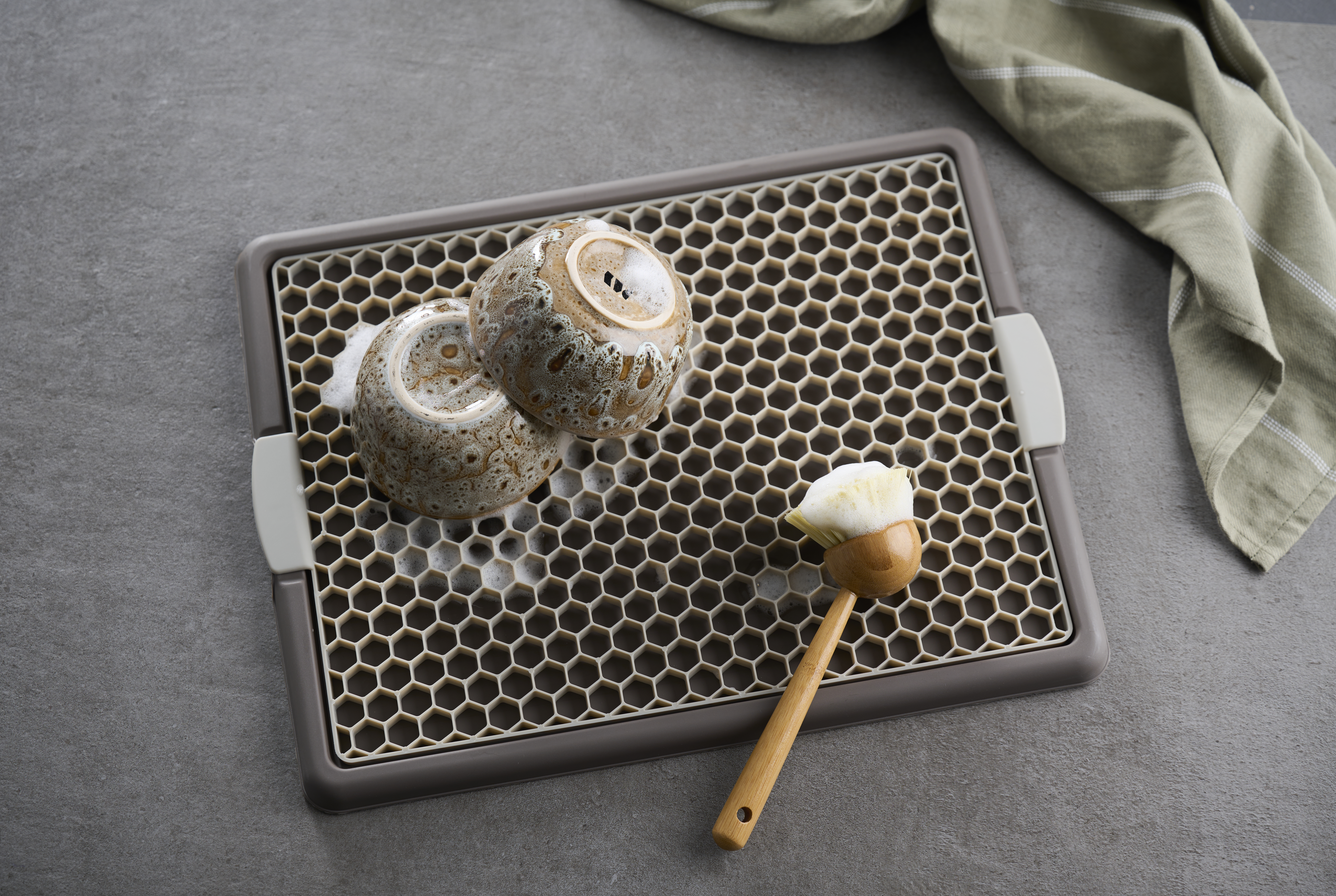DISHWASH TRAY